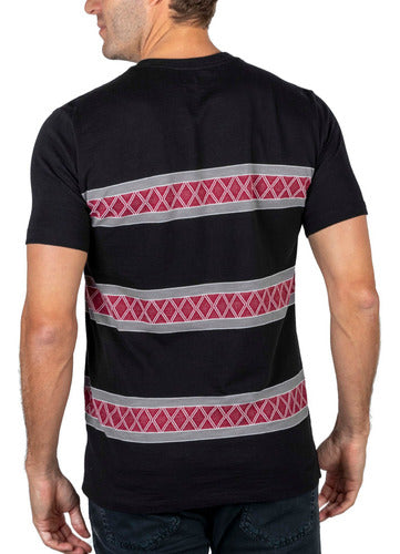 Camiseta Preta Nicoboco Algodão Jacquard Pearth Bolso